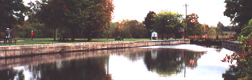Lakefield lock tie-up basin